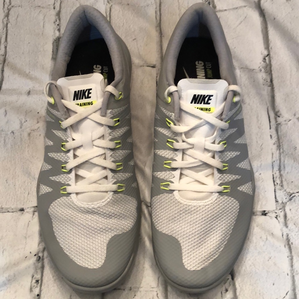 Nike Free Trainer 5.0 V6 White Wolf Grey with Neon size 11.5, Men’s